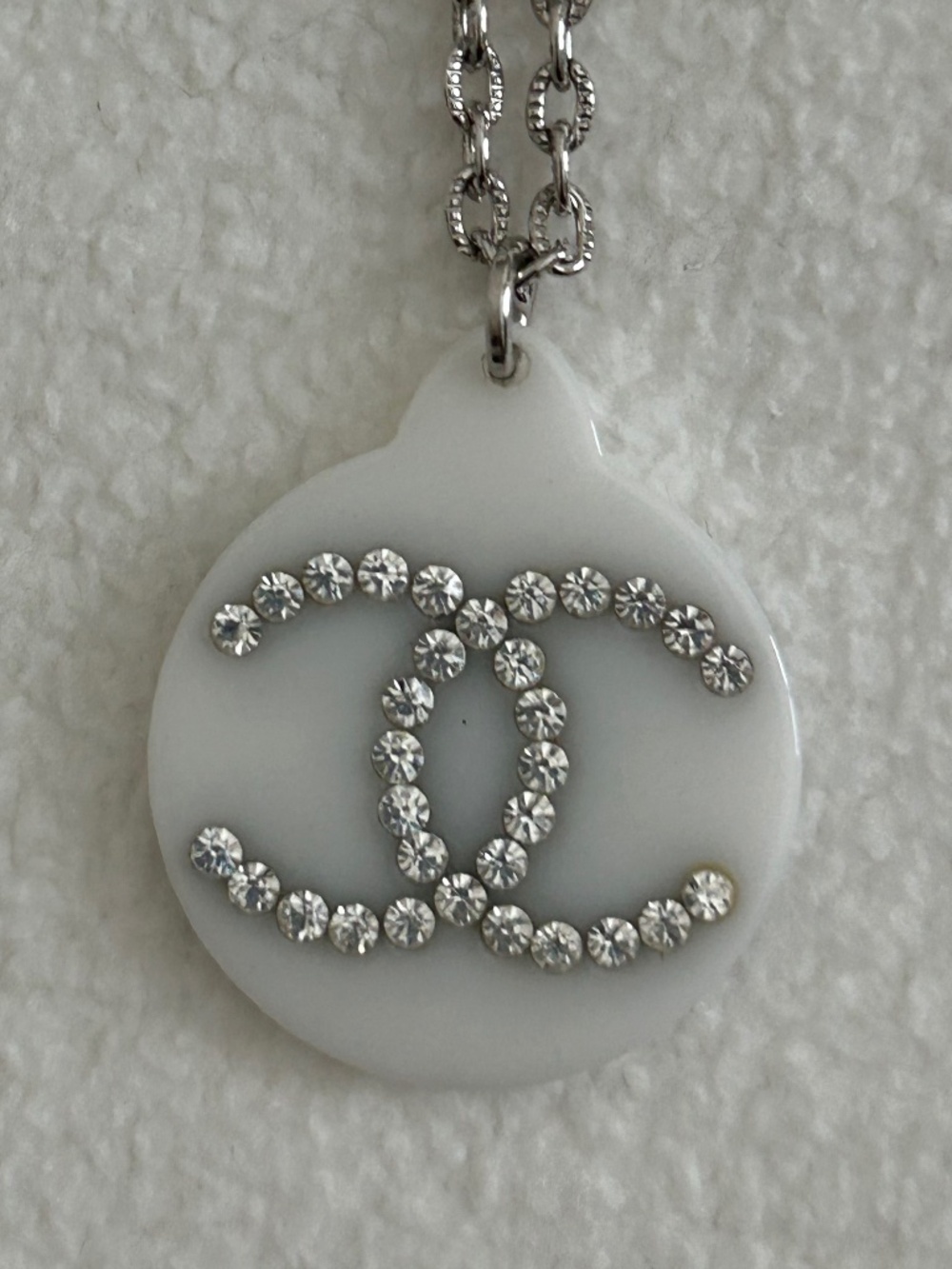 CC vintage resin and rhinestone necklace and earrings
